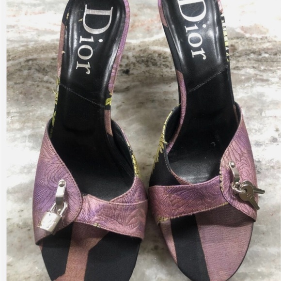 (SOLD on eBay!) Dior Purple Denim Lock & Key Sandals Kitten Heels Size 40.5 - Picture 2 of 3